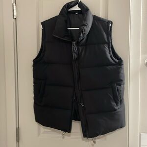 Black puffer vest